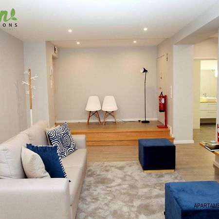 Apartamento Mae De Deus Πόντα Ντελγκάντα Εξωτερικό φωτογραφία