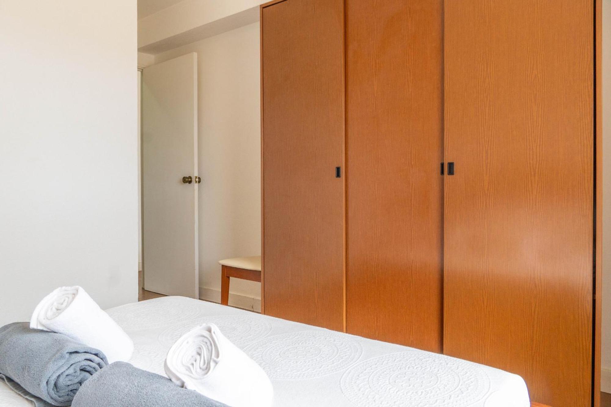 Apartamento Mae De Deus Πόντα Ντελγκάντα Εξωτερικό φωτογραφία